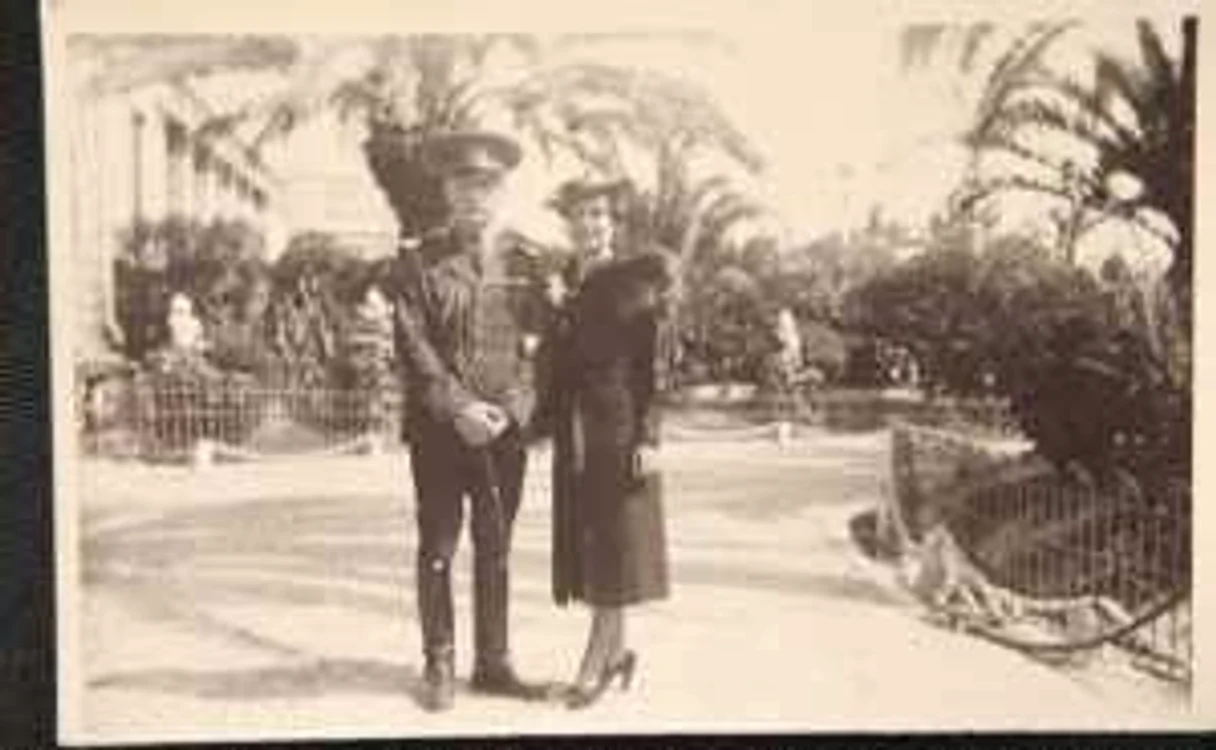 Bunicii Cristinei Ţopescu au locuit la Călăraşi FOTO istoriaregasita.blogspot.com