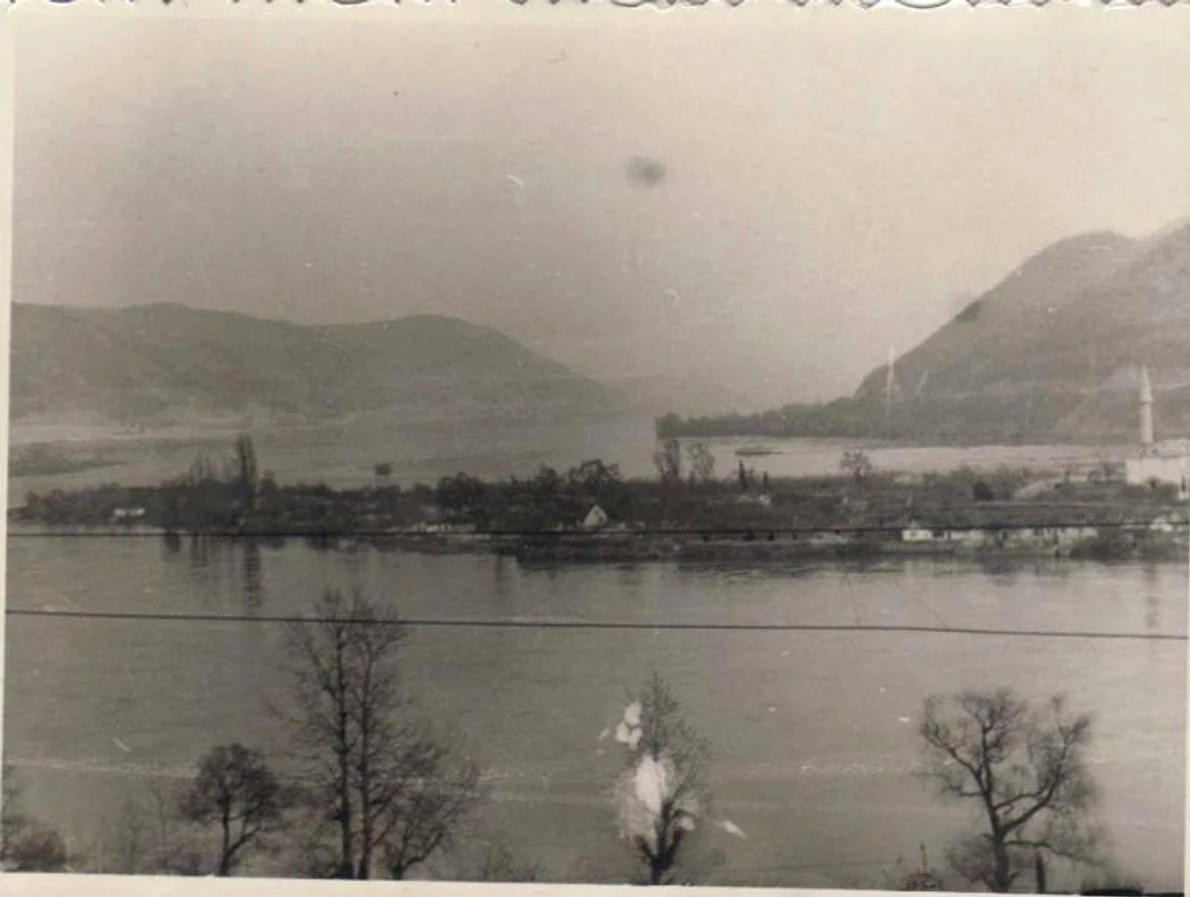 historia ro undefined jpeg