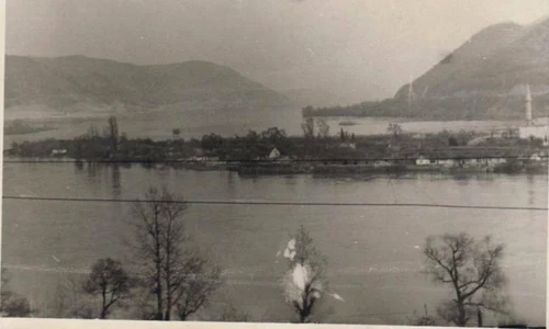 historia ro undefined jpeg