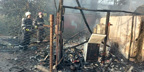 Femeie găsită carbonizată, în urma unui incendiu. FOTO ISU Dâmbovița