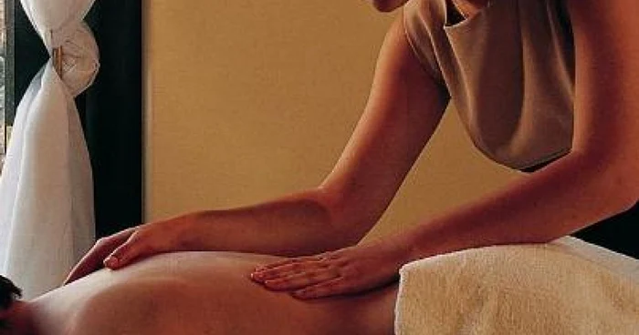 Torino: masaje "hard" într-un salon de înfrumuseţare