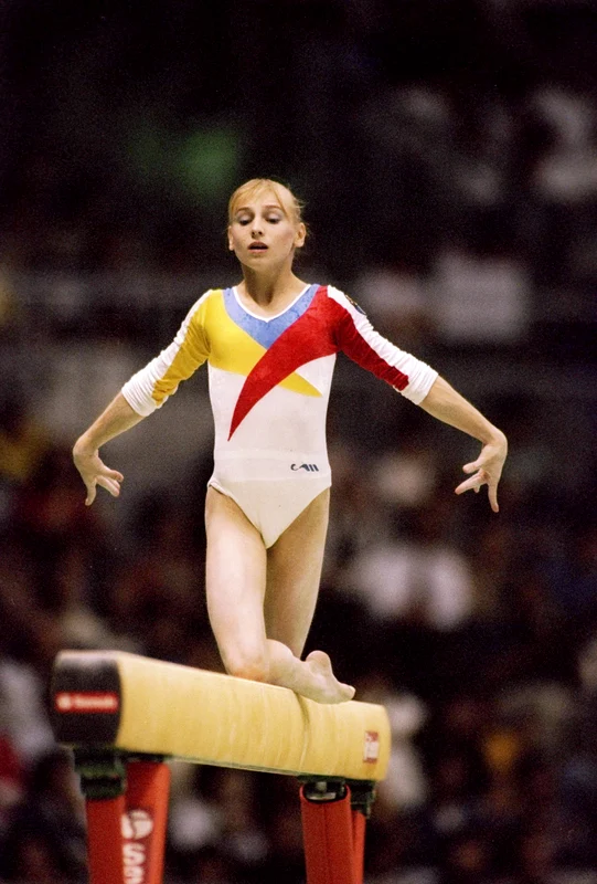 Simona Amânar atunci