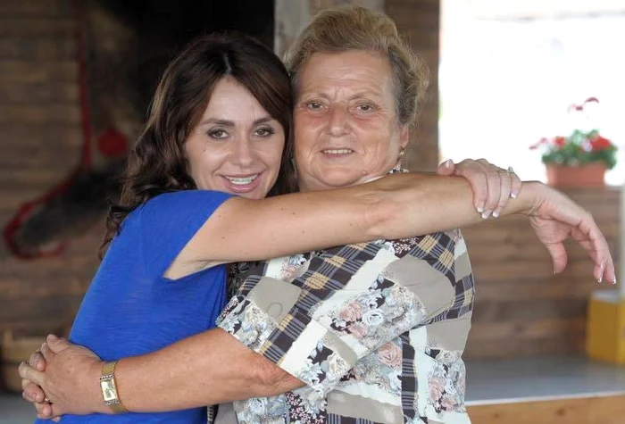 Nadia Comăneci alături de mama ei / foto: Facebook