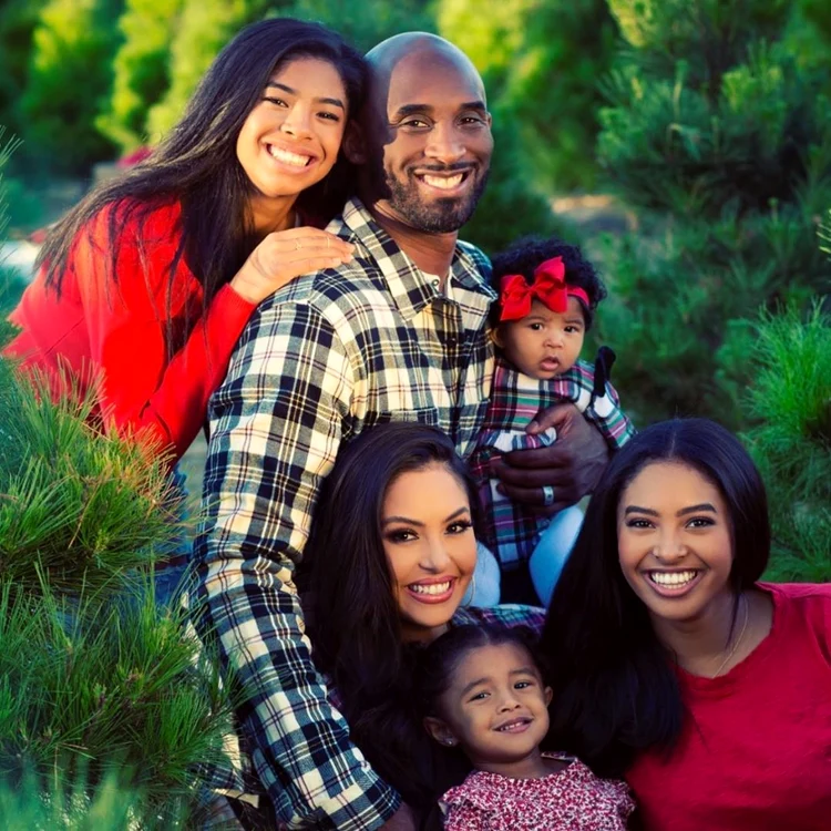Kobe Bryant își adora familiafoto: Profimedia