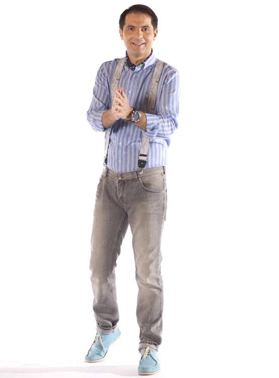 
    Dan Negru  