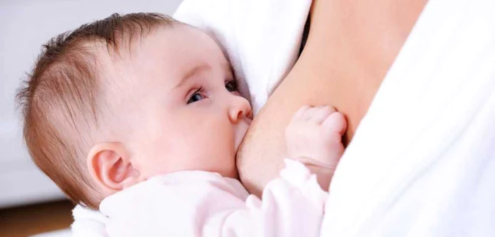 Alăptarea nu este întotdeuna simplă şi plăcută pentru mame. FOTO babygizmo.com