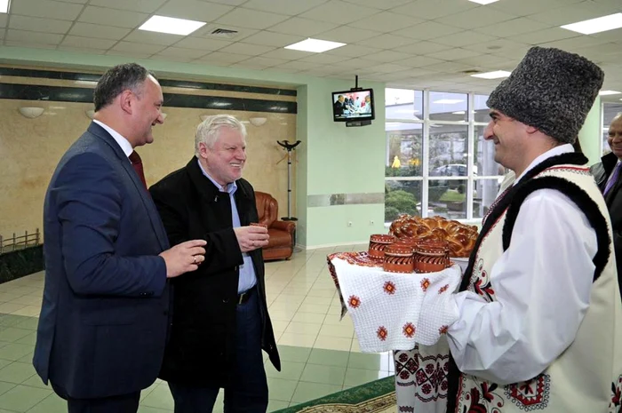 Igor Dodon si Serghei Mironov FOTO Facebook/Dodon