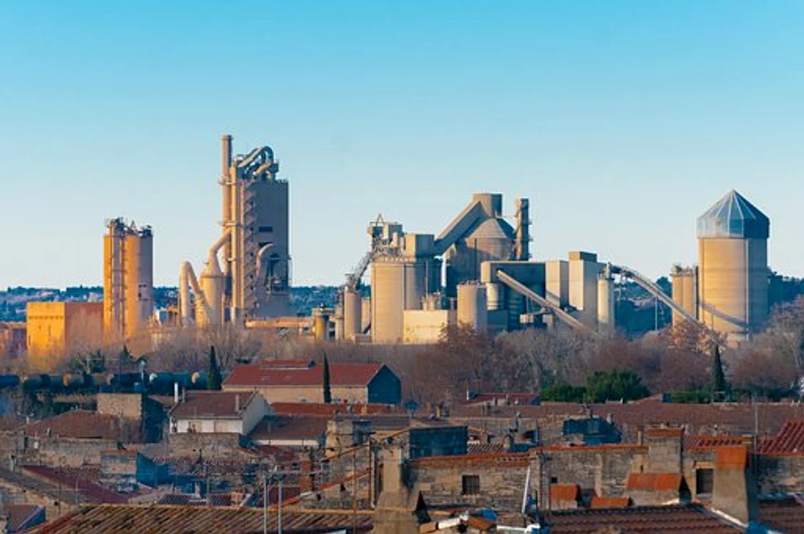 Industria producerii cimentului este una foarte poluantă. FOTO: Pixabay - caracter ilustrativ
