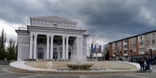 arteziana muzicala din hunedoara foto daniel guta adevarul
