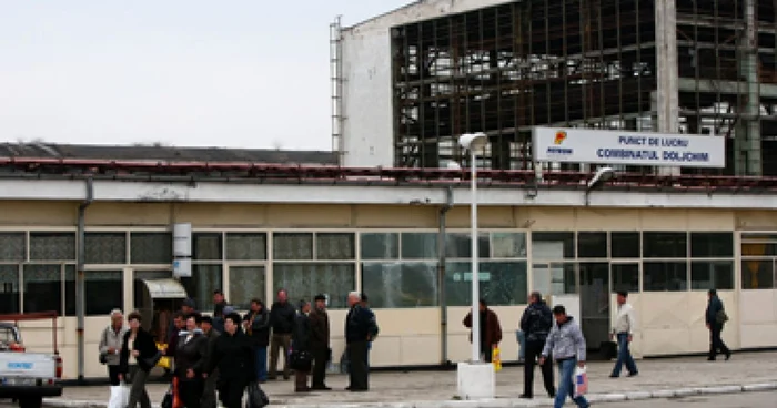 Craiova: Petrom analizează închiderea celui mai mare combinat chimic din Oltenia