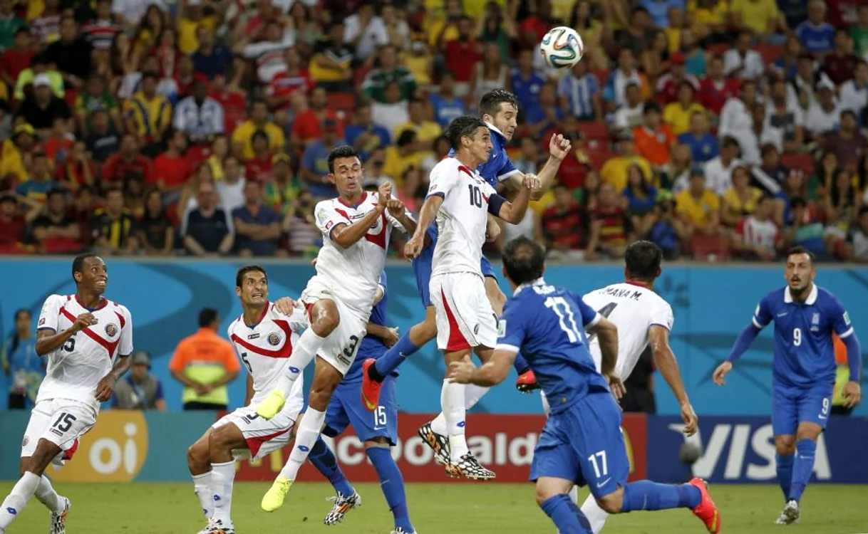 
    Costa Rica (în alb) este revelaţia Mondialului din BraziliaFoto: Reuters  