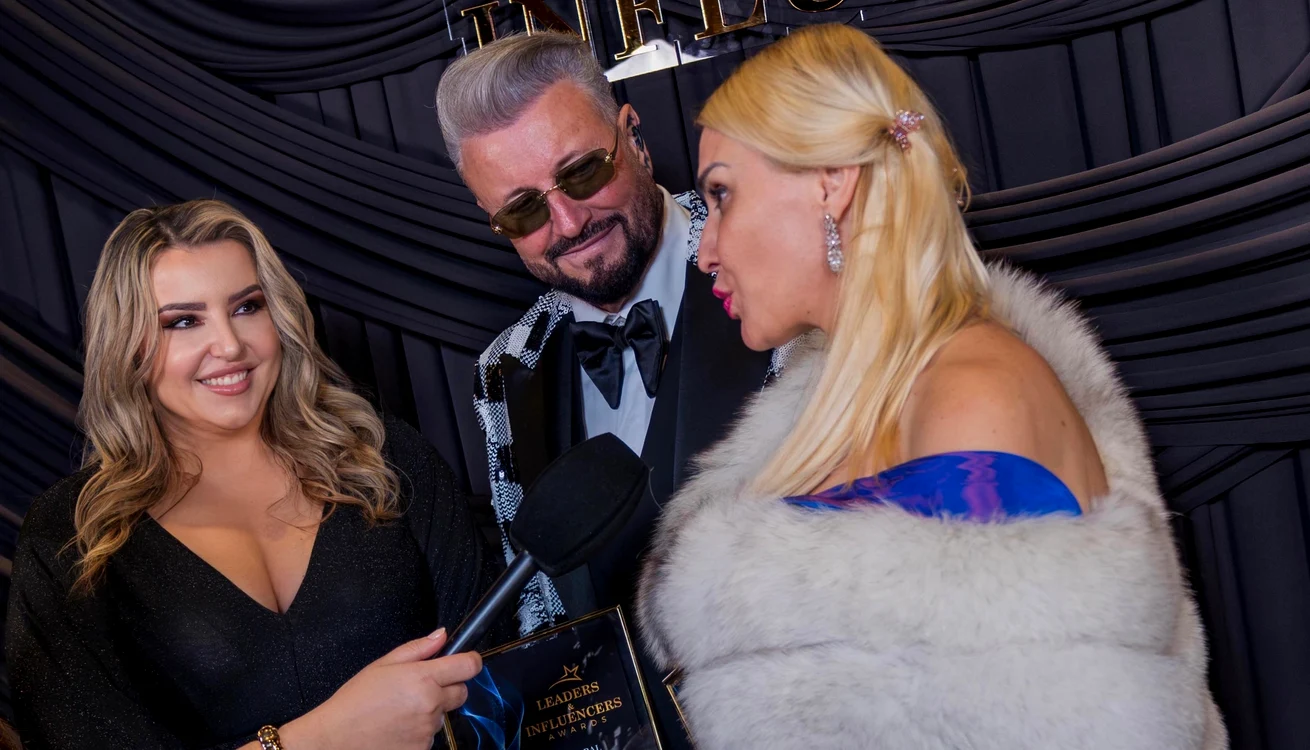 Delia Grace Noble, Flavia Covaciu și Cătălin Botezatu 