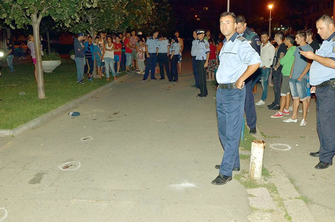 Poliţiştii l-au împuşcat în picioare ca să-l poată imobilizaFoto: Sofia Prejbeanu