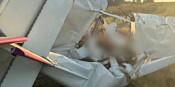 avion prabusit gura portiei foto Ziarul de Tulcea jpg