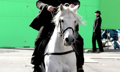 colin farrell hepta 1313833 jpeg