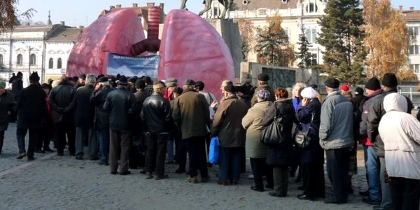 În Cluj-Napoca, 15% din cele 550 de persoane testate au fost depistate cu emfizem pulmonar sau cu bronşită cronică