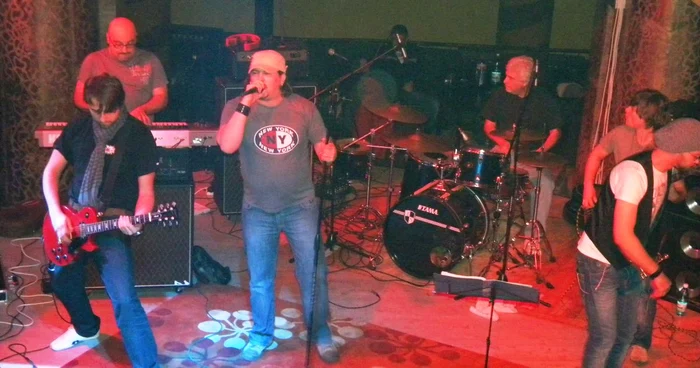 Gândul Mâţei, concert rock în Bacău