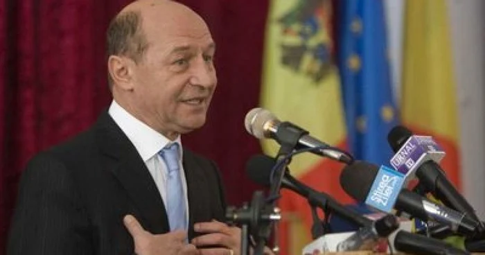 Traian Băsescu a convocat partidele la consultări pe tema ANI