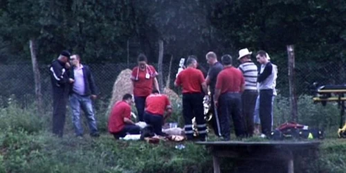 Echipajul Ambulanţei a încercat în zadar să-l resusciteze pe tânărul preot