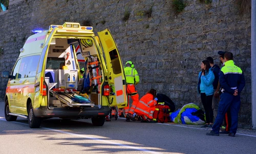 ambulance 2901017 1280 jpg