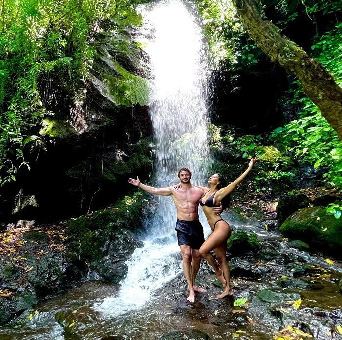 Harrison Ford, 78 de ani, dă o tură cu bicicleta prin Los Cabos, Mexic