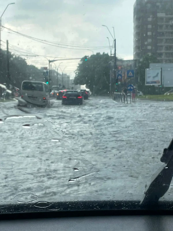 vijelie bucuresti 1, fotometeoplus jpg