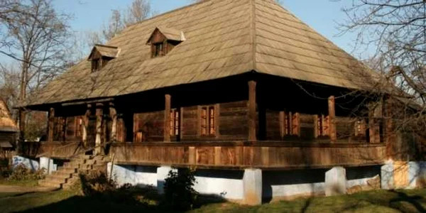 casa sant muzeul satului 
