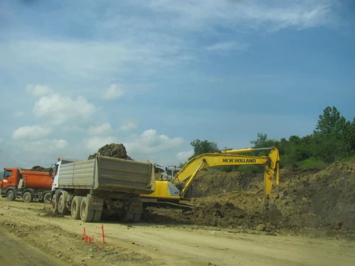 Reevaluarea despăgubirilor de pe autostradă a atras CNADNR în sute de procese