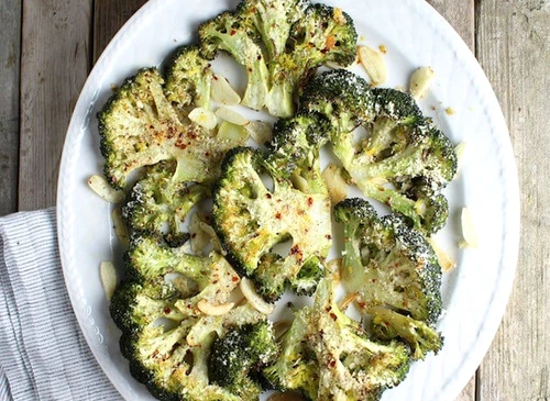 broccoli cu parmezan la cuptor jpeg