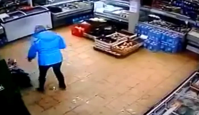 Martorii au rămas fără reacţie în faţa scenei violentecaptură video