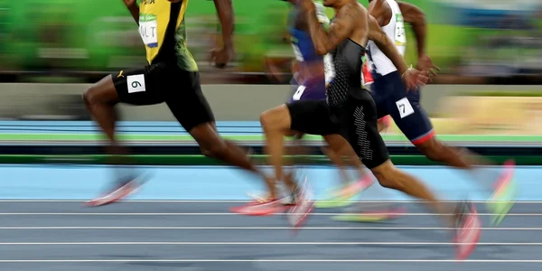 Jamaicanul  Usain Bolt participă la proba de atletism de 100 de metri la Jocurile Olimpice de la Rio de Janeiro. FOTO Guliver/Gettyimages