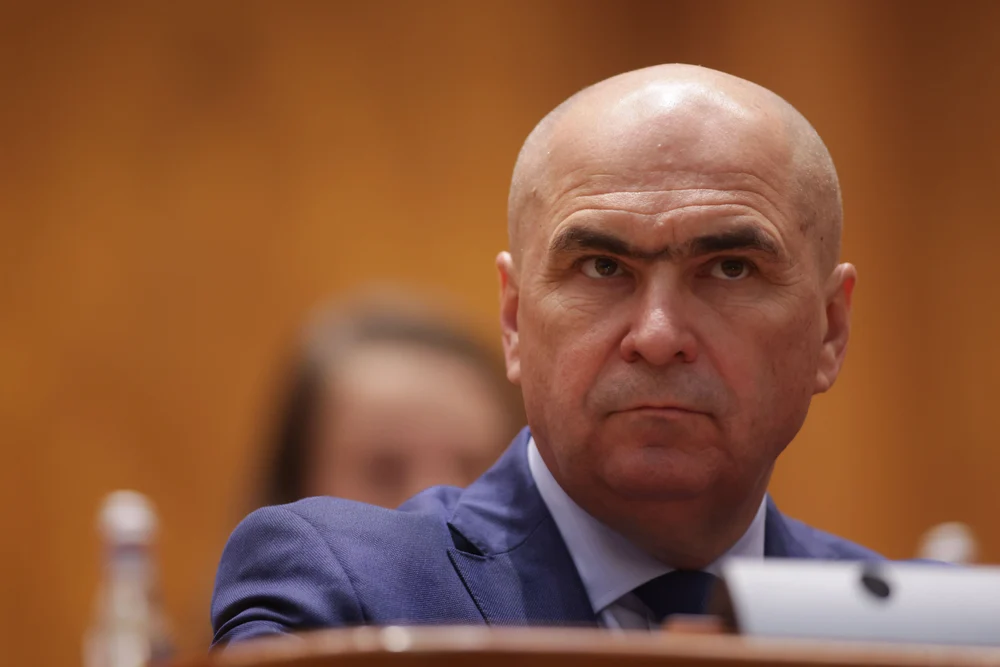 Bolojan explică de ce a trecut peste promisiunea către Nicușor Dan privind TVA