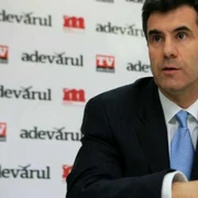 Lucian Croitoru spune că adoptarea euro nu e o perspectivă foarte apropiată. 