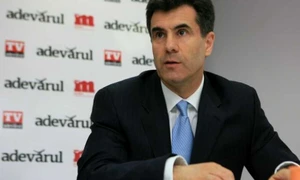 Lucian Croitoru spune că adoptarea euro nu e o perspectivă foarte apropiată. 