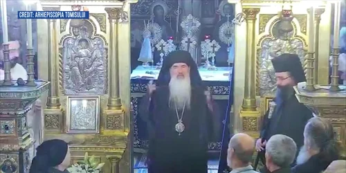 5bb9e0ccdf52022f75424d25 jpg