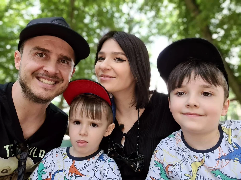 5 serban copot si familia jpg jpeg