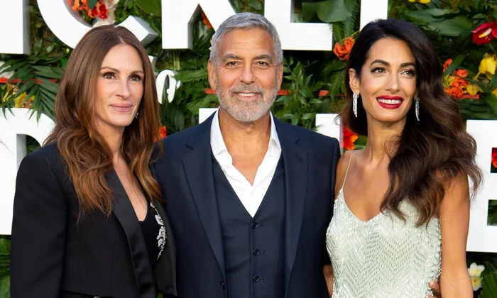 George Clooney, Amal si Julia Roberts la premiera filmului Ticket to Paradise (1) jpg