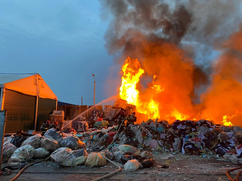 Incendiul este violent FOTO: Ziua Online
