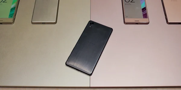 telefoane sony la mwc 2016 foto razvan baltaretu/adevarul