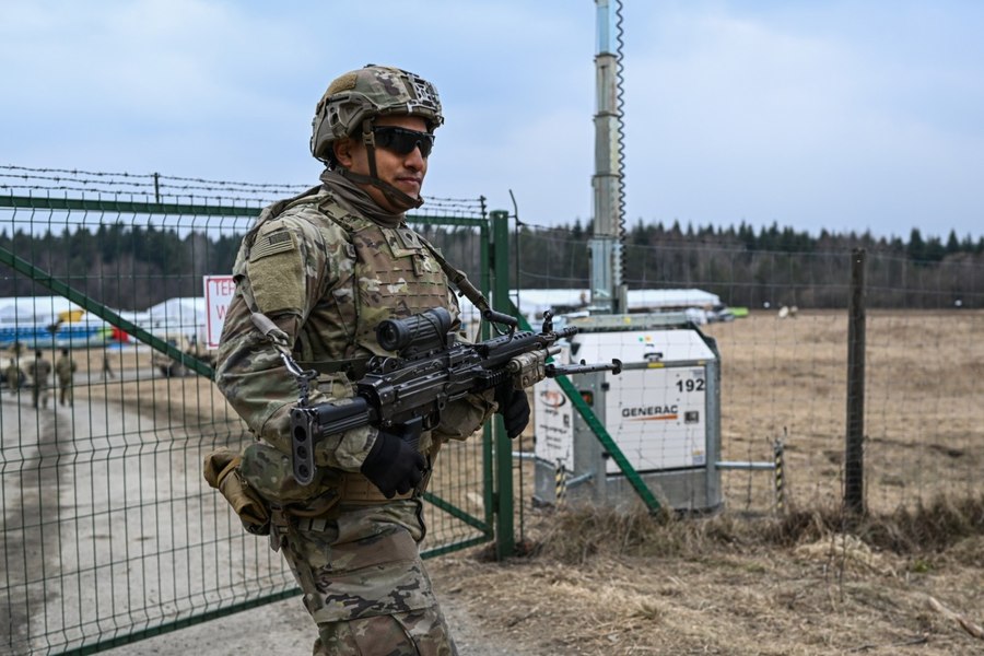 „Cold Response” în Arctica. Exerciţii NATO privind pregătirea civililor pentru scenarii de război