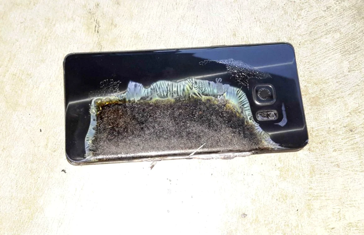Samsung Galaxy Note 7 s-a remarcat mai mult prin probleme decât prin dotări.