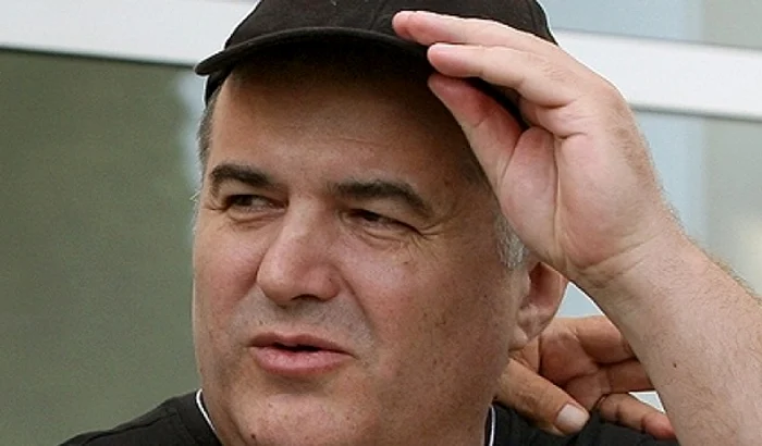 Florin Călinescu și-a depus candidatura pentru Primăria București pe ultima sută de metriSursa foto: Renasterea Banateana