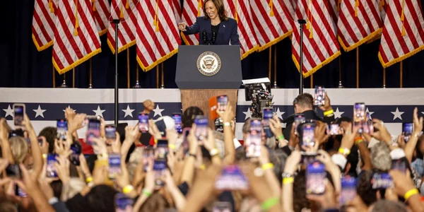 Kamala Harris campanie electorală în  Milwaukee, Wisconsin FOTO EPA EFE 