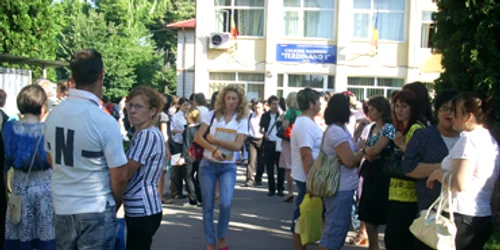 Bacau:1.800 de băcăuani luptă să ajungă profesori