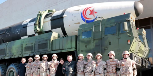 Kim Jong Un si fiica sa FOTO Profimedia