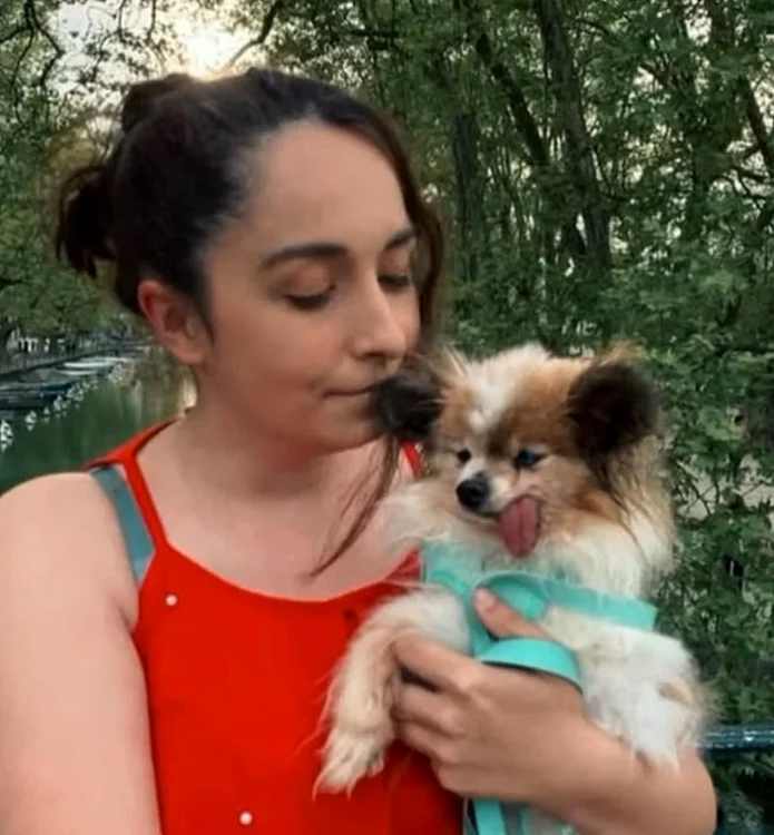 Lazare este mai bătrân decât noua lui stăpână, Ophélie Boudol (Foto: captură video)