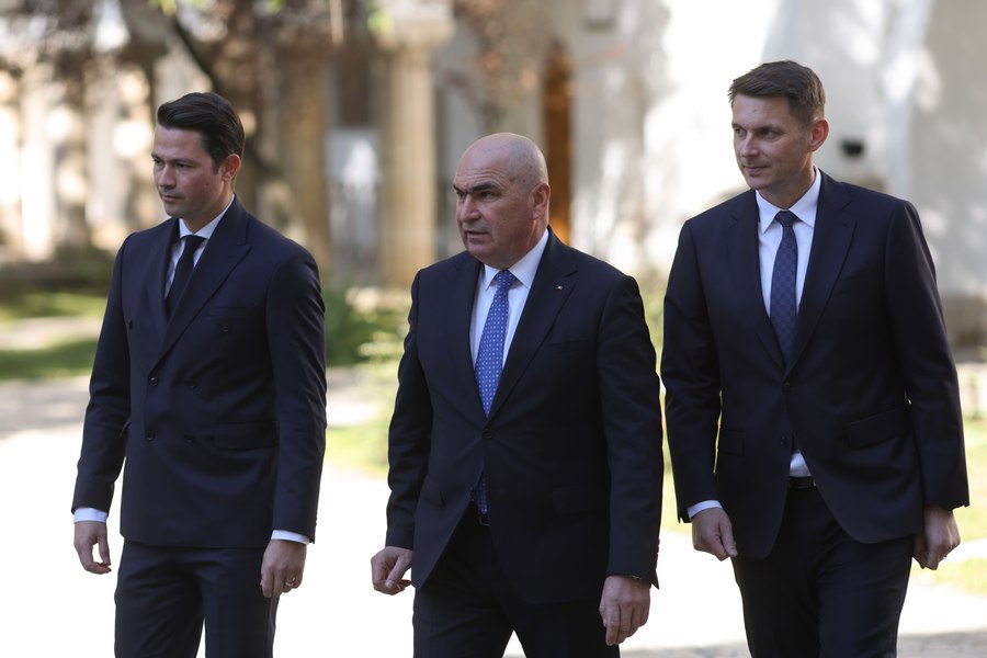 Este mai bine ca PNL să voteze învestirea cabinetului Luca Niculescu?