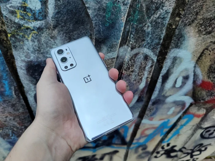 OnePlus 9 Pro. FOTO Adrian Pogîngeanu