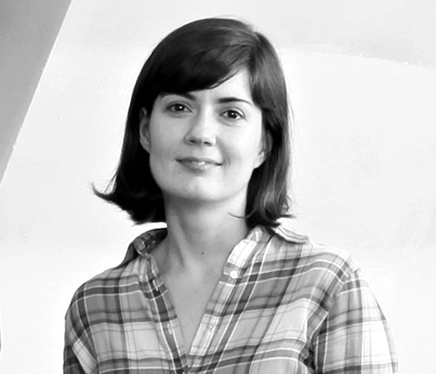 „Da, avem nevoie de un muzeu al fotografiei“ – interviu cu Magda RADU jpeg