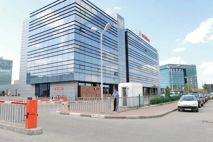 Gigi Becali a fost condamnat, luni, la 3 ani de închisoare şi deocamdată va sta 21 de zile în carantină la Penitenciarul Rahova